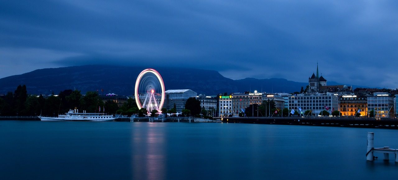 https://astroluna.rs/wp-content/uploads/2019/05/lake-3638347_1280-1280x579.jpg