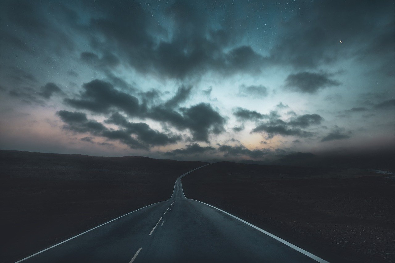 https://astroluna.rs/wp-content/uploads/2020/06/landscape-5289604_1280.jpg